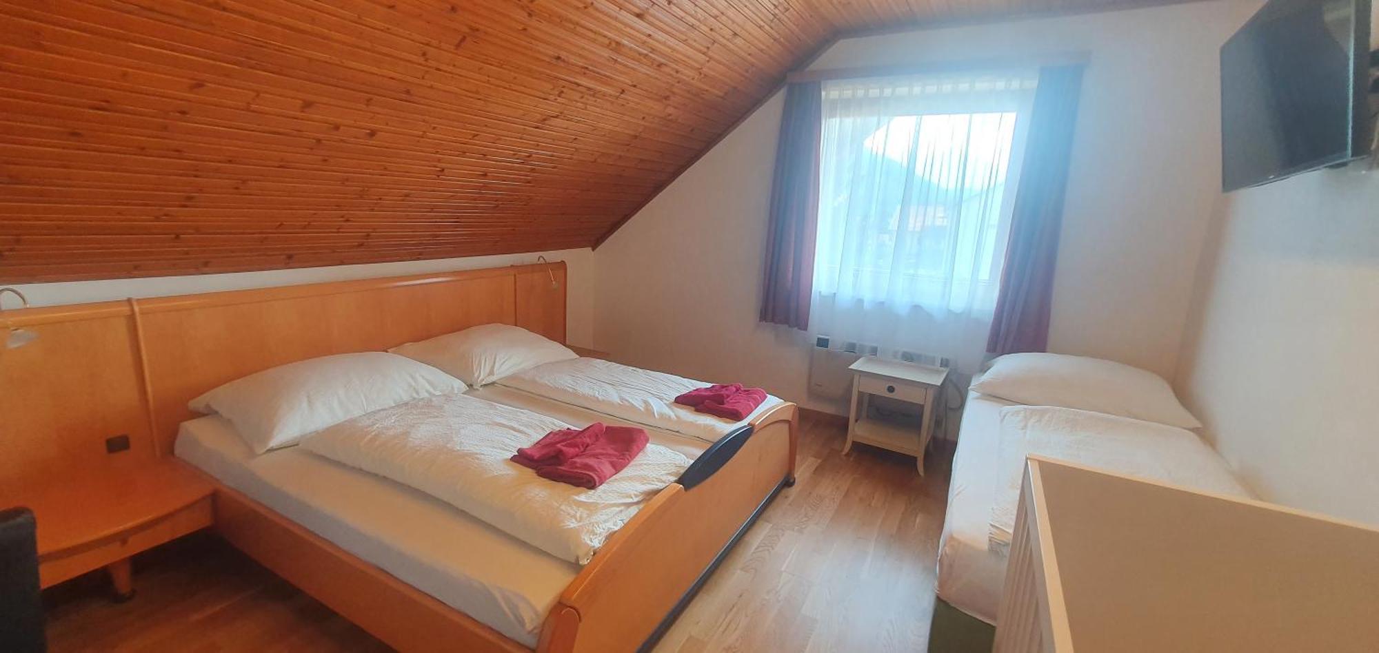 Ferienwohnungen Jacqueline Sankt Kanzian am Klopeiner See Exterior photo