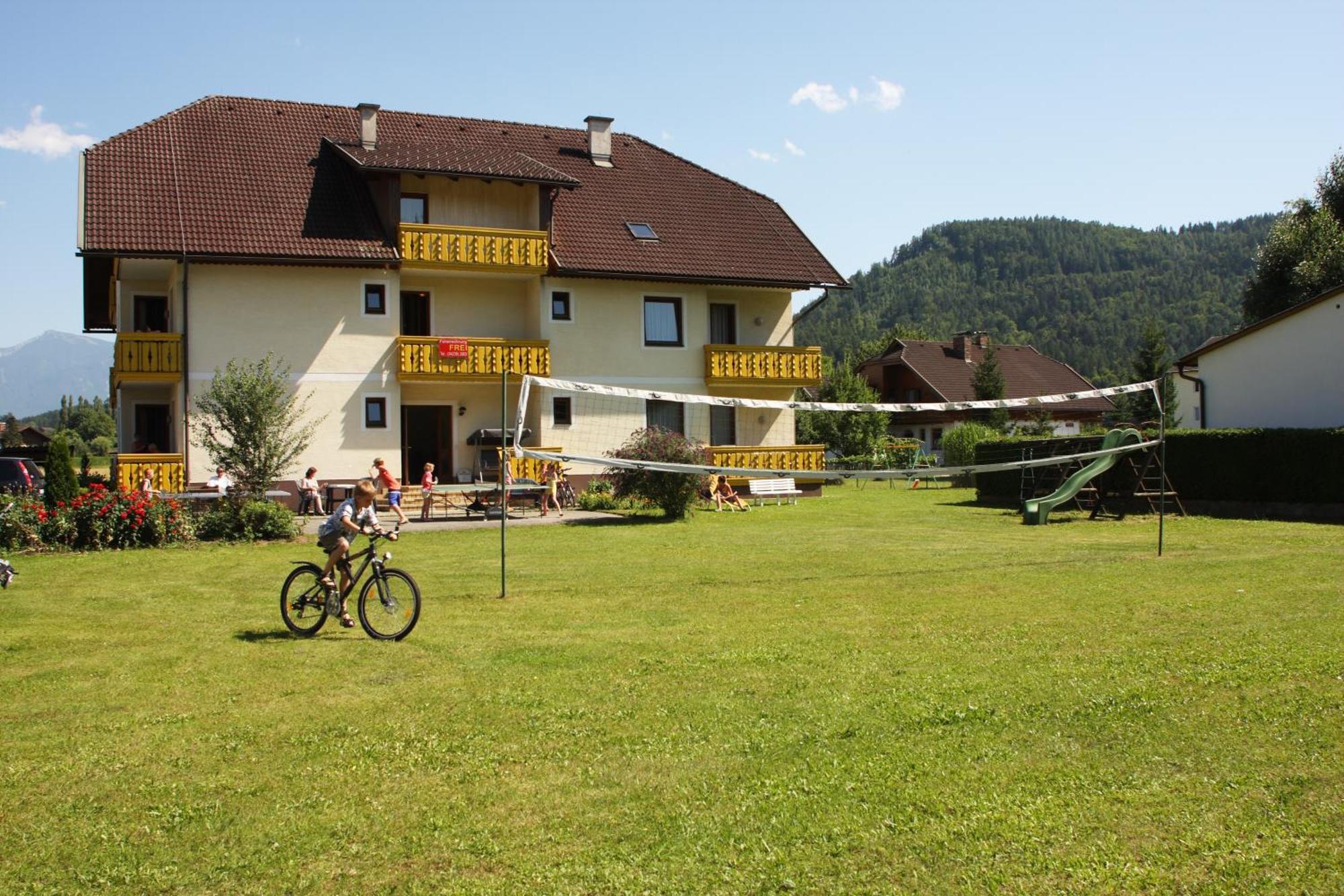 Ferienwohnungen Jacqueline Sankt Kanzian am Klopeiner See Exterior photo